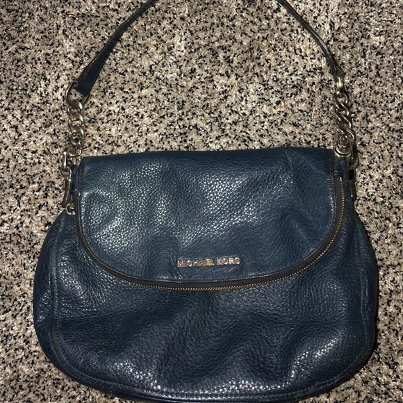 Michael Kors Handbags - Michael Kors purse